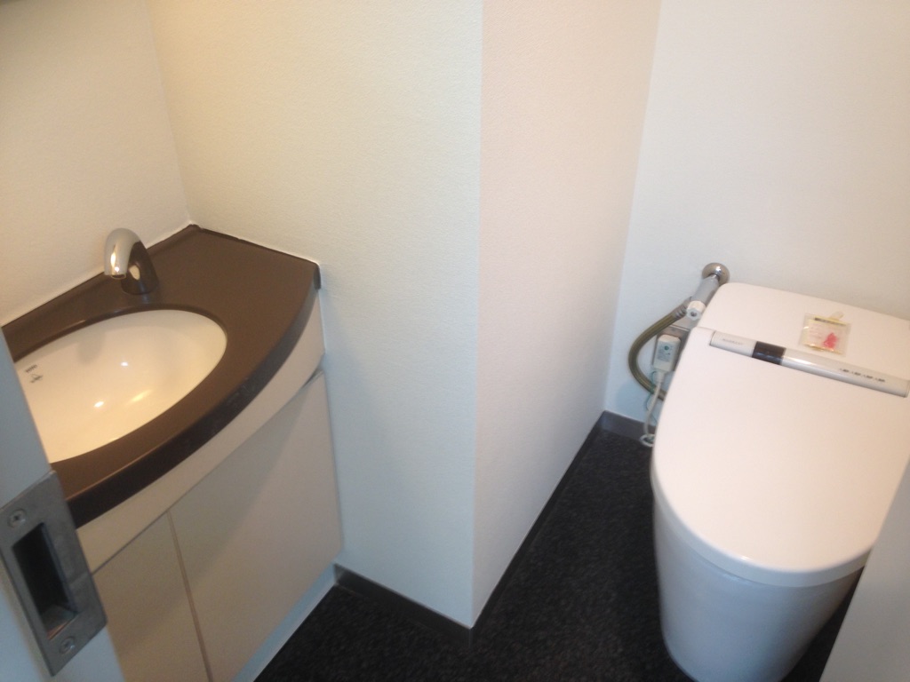 トイレを汚すのは誰だ？